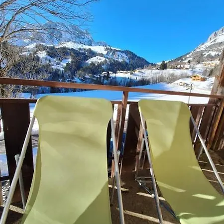 Appartamento La Coufa, Spacieux Duplex En Chalet, Terrasse, Jardin, Vues Montagnes La Giettaz