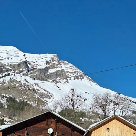 La Coufa, Spacieux Duplex En Chalet, Terrasse, Jardin, Vues Montagnes