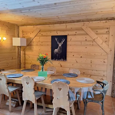 La Coufa, Spacieux Duplex En Chalet, Terrasse, Jardin, Vues Montagnes Lejlighed